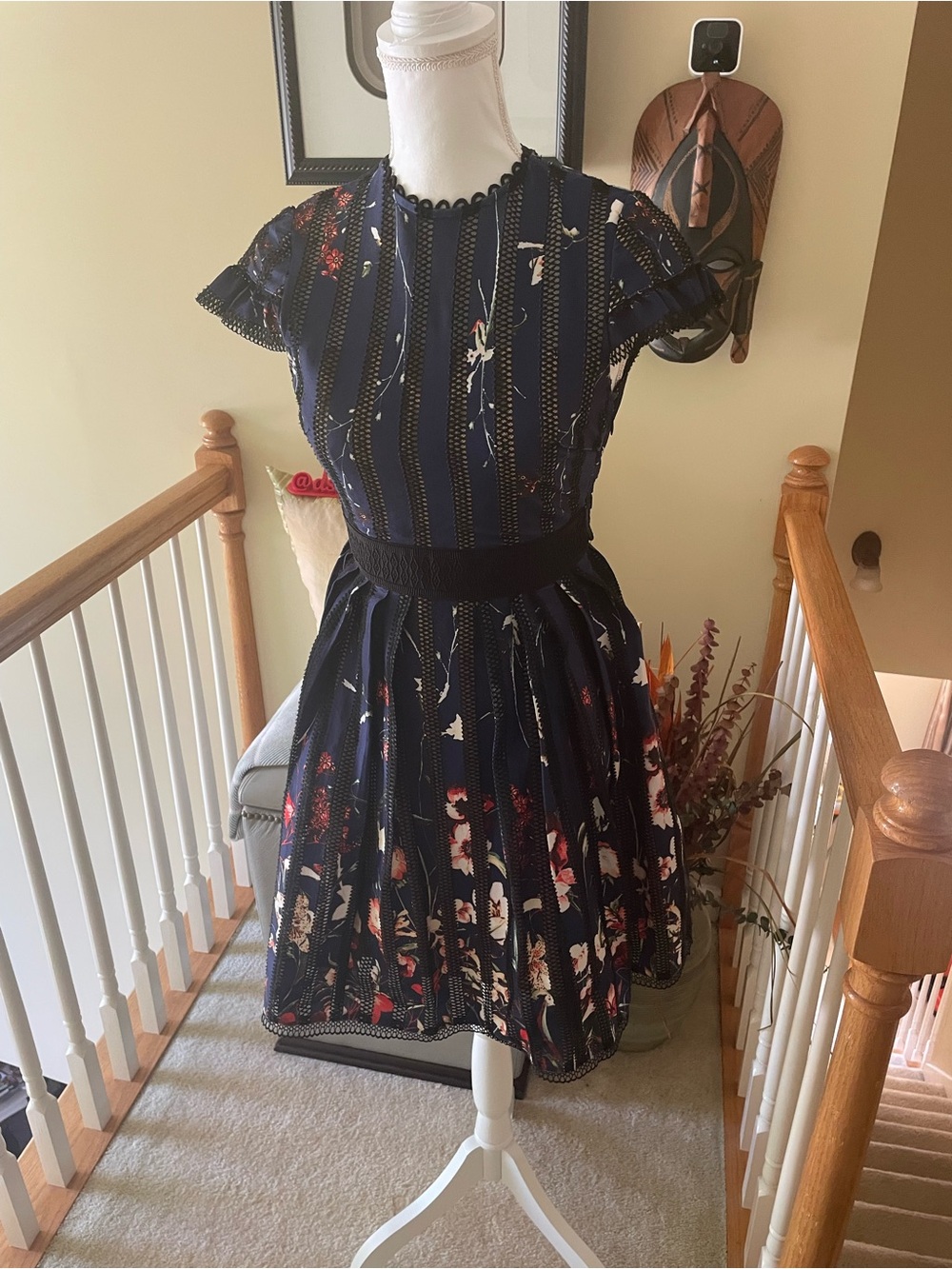 FOXIEDOX Open Back Bryonia
Print Cocktail Dress- EUC